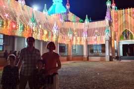 Kirche an Weihnachten in Kerala