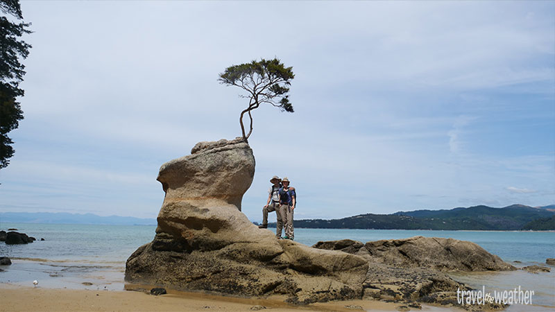 Auch auf diesen Felsen in der Tinline Bay hätten wir bei Flut nicht klettern können.