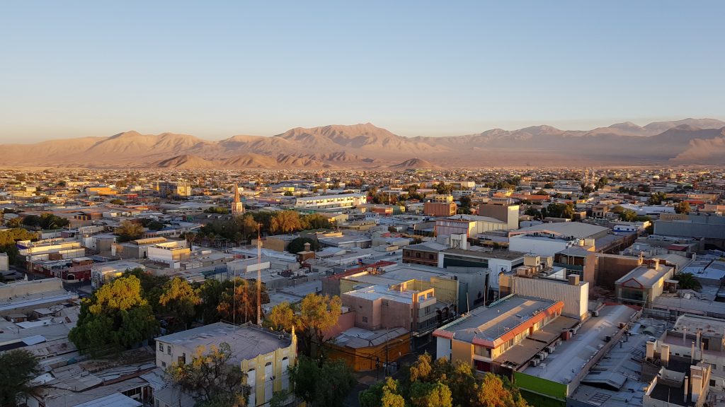 Wir haben einen tollen Blick über Calama an unserem ersten Morgen in der Atacama.